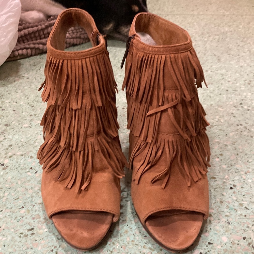 Vince Camuto heels
